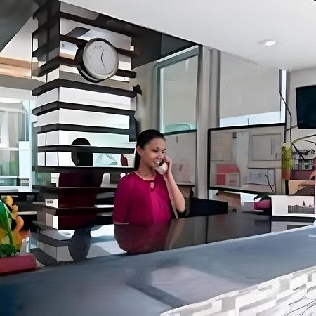 Asog County Hotel Iriga City Exterior photo
